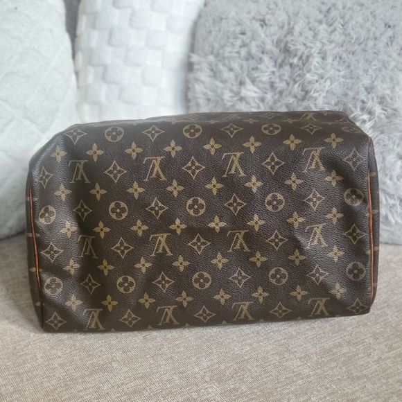 Louis Vuitton Speedy 35 Monogram handbag,, Authentic!!! - Picture 6 of 16